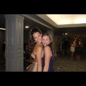 Meet your Posher, Avery